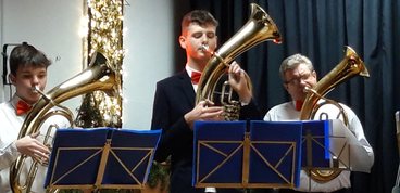 Koncert Noworoczny w Czarnożyłach. Przyszło tyle ludzi, że brakło miejsc